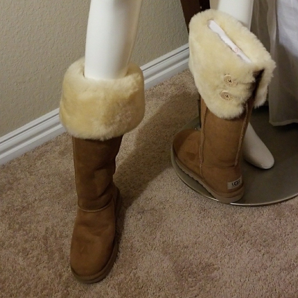 Ugg knee high
